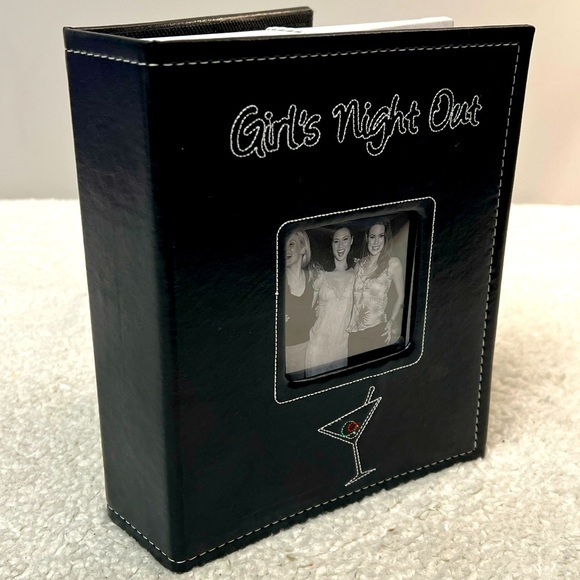 Sixtrees Other - Sixtrees 'Girl's Night Out' Imitation Leather w/White Stitch Photo Album 4" x 6"